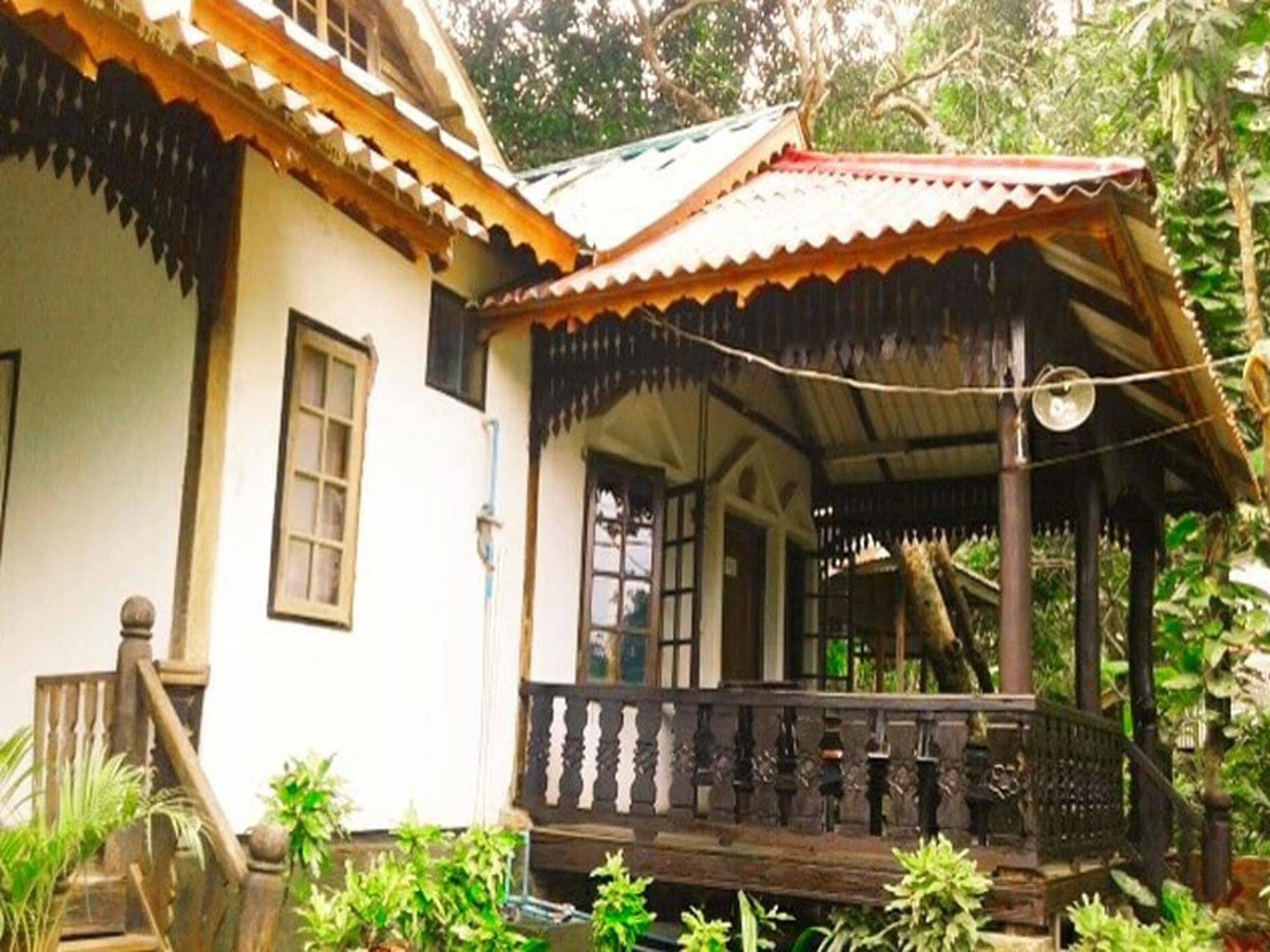 Prince Hotel Mrauk-oo Esterno foto