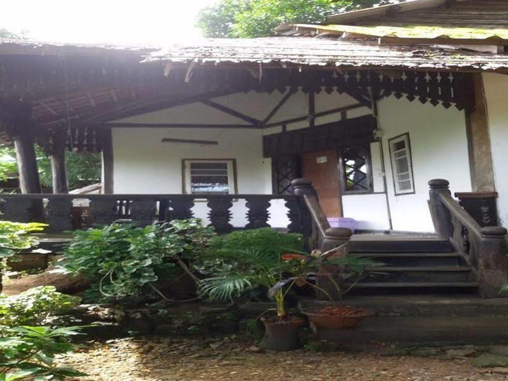 Prince Hotel Mrauk-oo Esterno foto