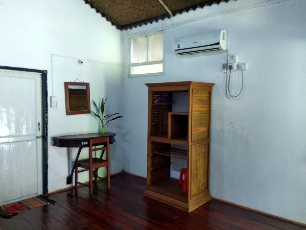Prince Hotel Mrauk-oo Esterno foto