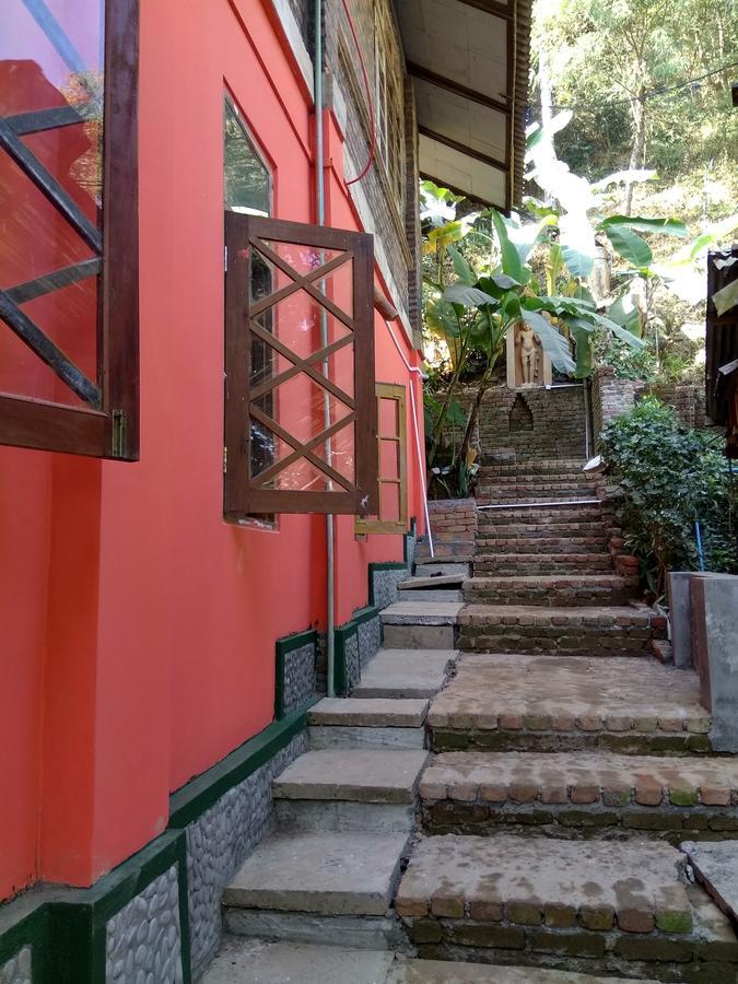 Prince Hotel Mrauk-oo Esterno foto