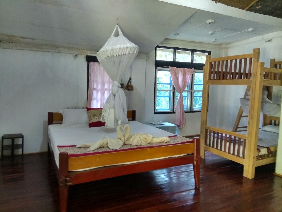 Prince Hotel Mrauk-oo Esterno foto