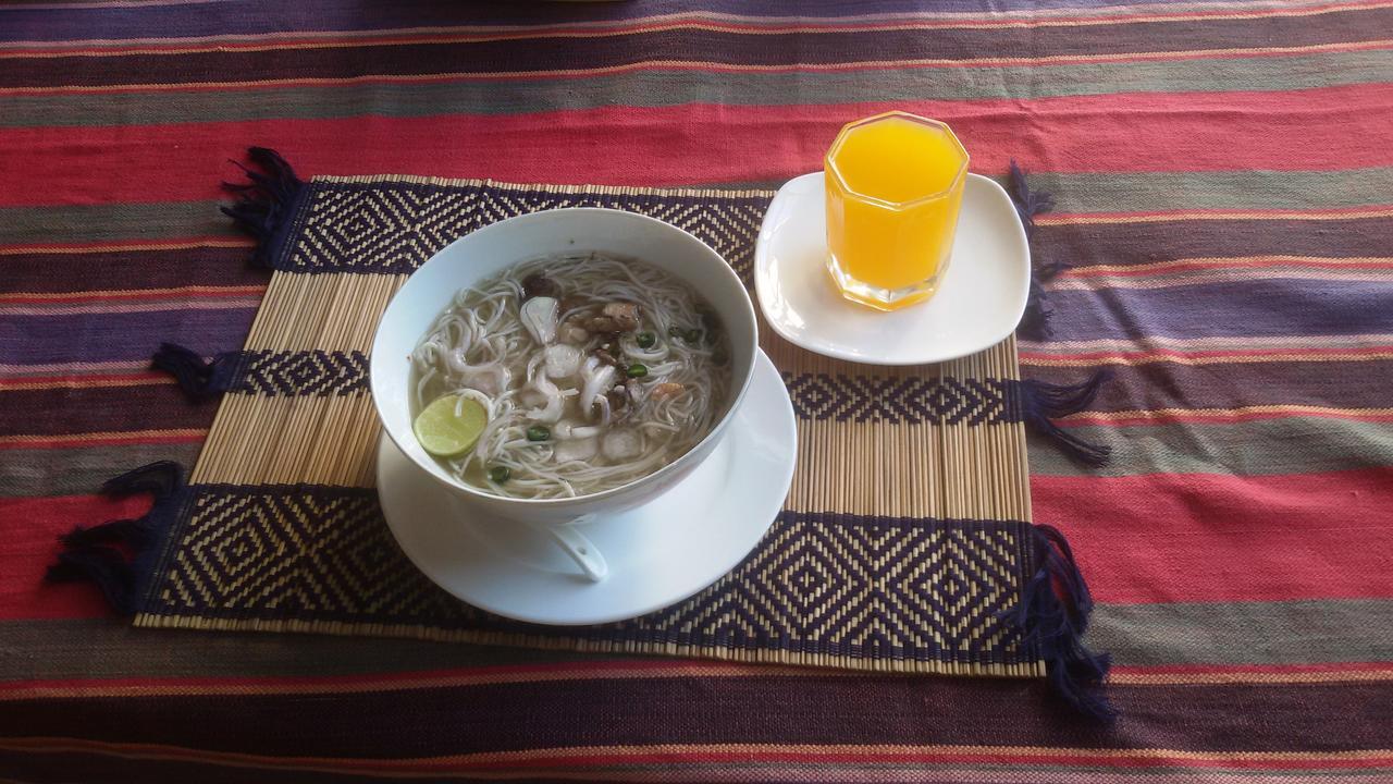 Prince Hotel Mrauk-oo Esterno foto