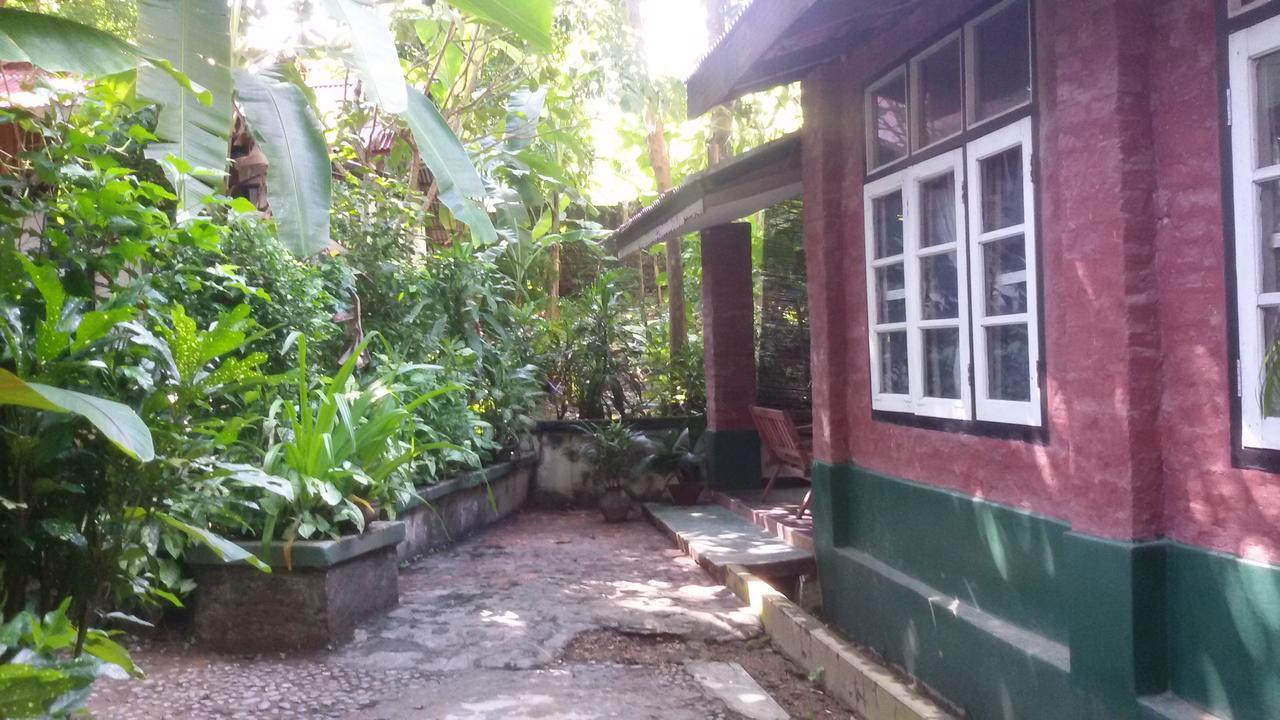 Prince Hotel Mrauk-oo Esterno foto